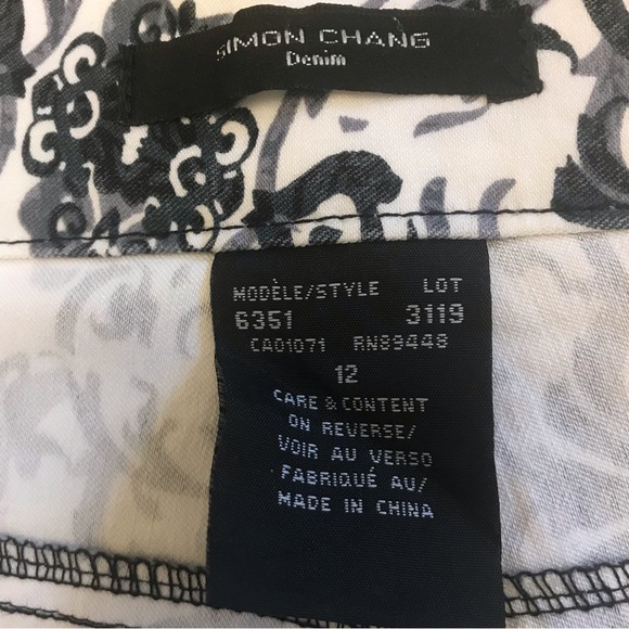 🇨🇦 Simon Chang Pants (Jeans) - Size 12 - Picture 4 of 6
